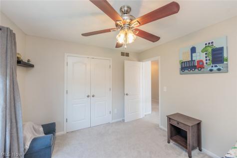 33340 Heartwood Avenue Avon OH 44011