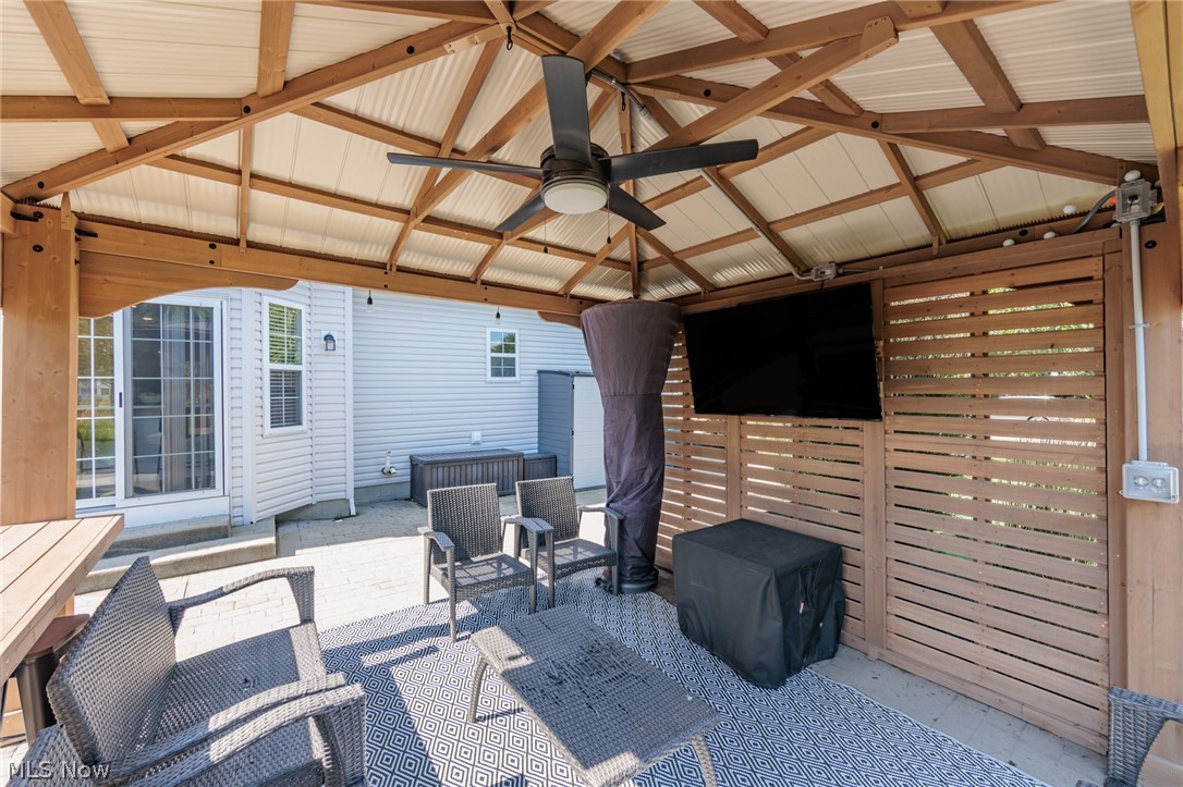 33340 Heartwood Avenue Avon OH 44011