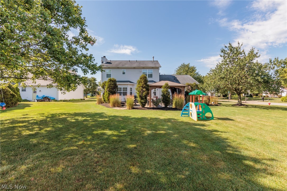 33340 Heartwood Avenue Avon OH 44011