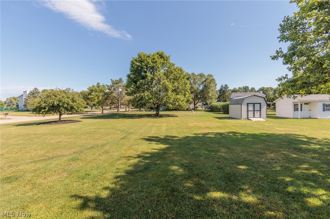 33340 Heartwood Avenue Avon OH 44011