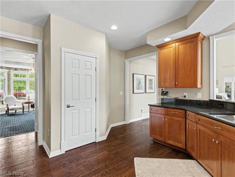 1246 Homestead Creek Drive Broadview Heights OH 44147