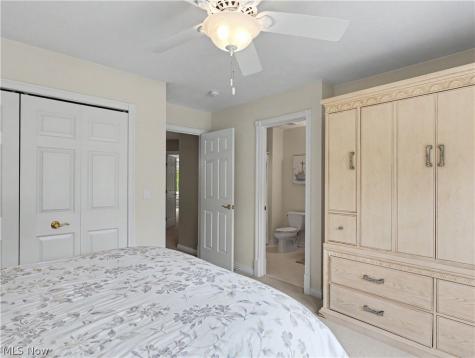 1246 Homestead Creek Drive Broadview Heights OH 44147