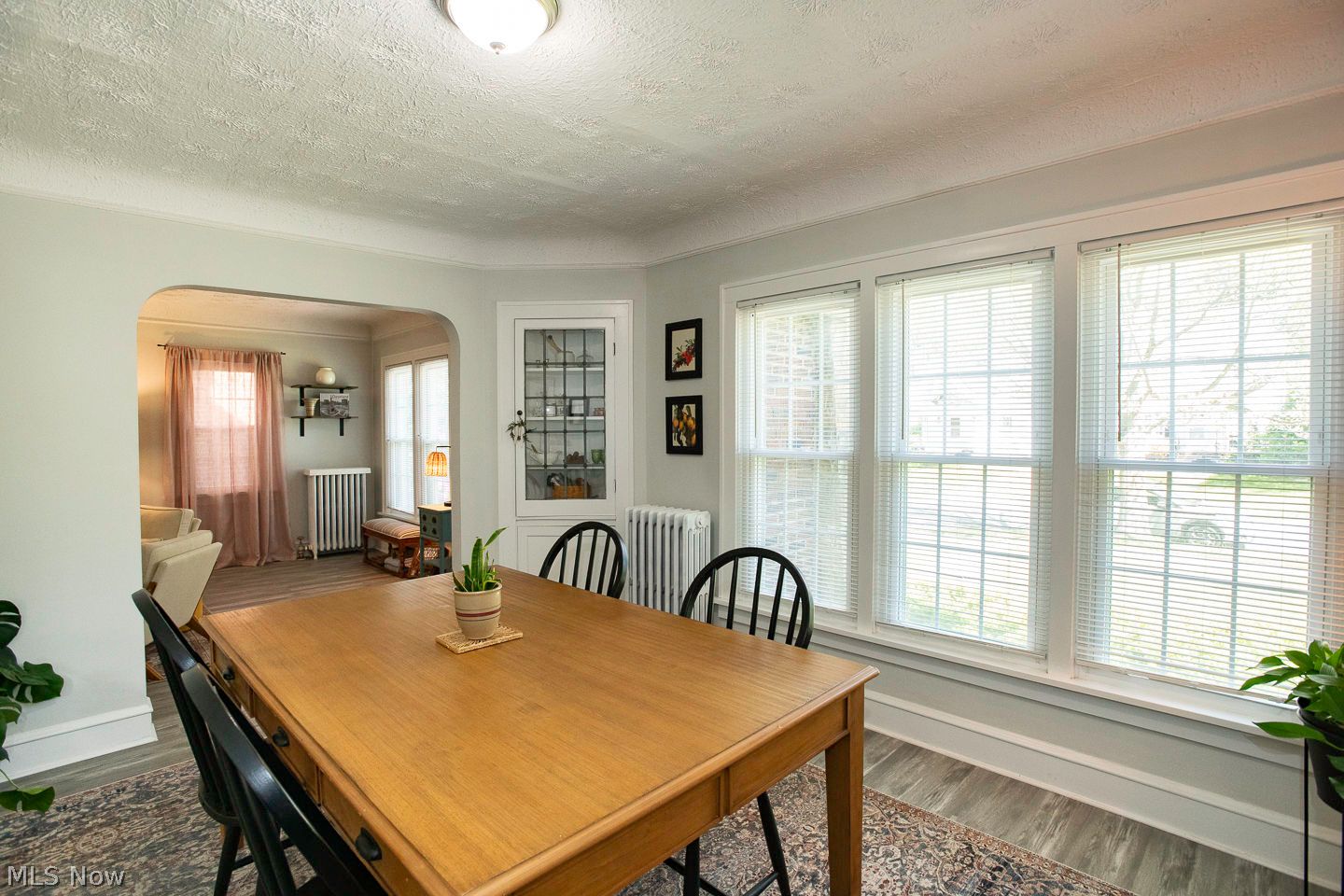 3598 Bainbridge Road Cleveland OH 44118