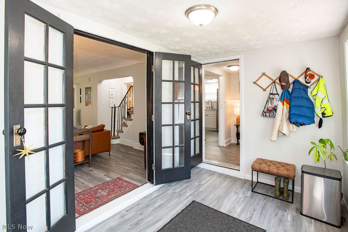 3598 Bainbridge Road Cleveland OH 44118