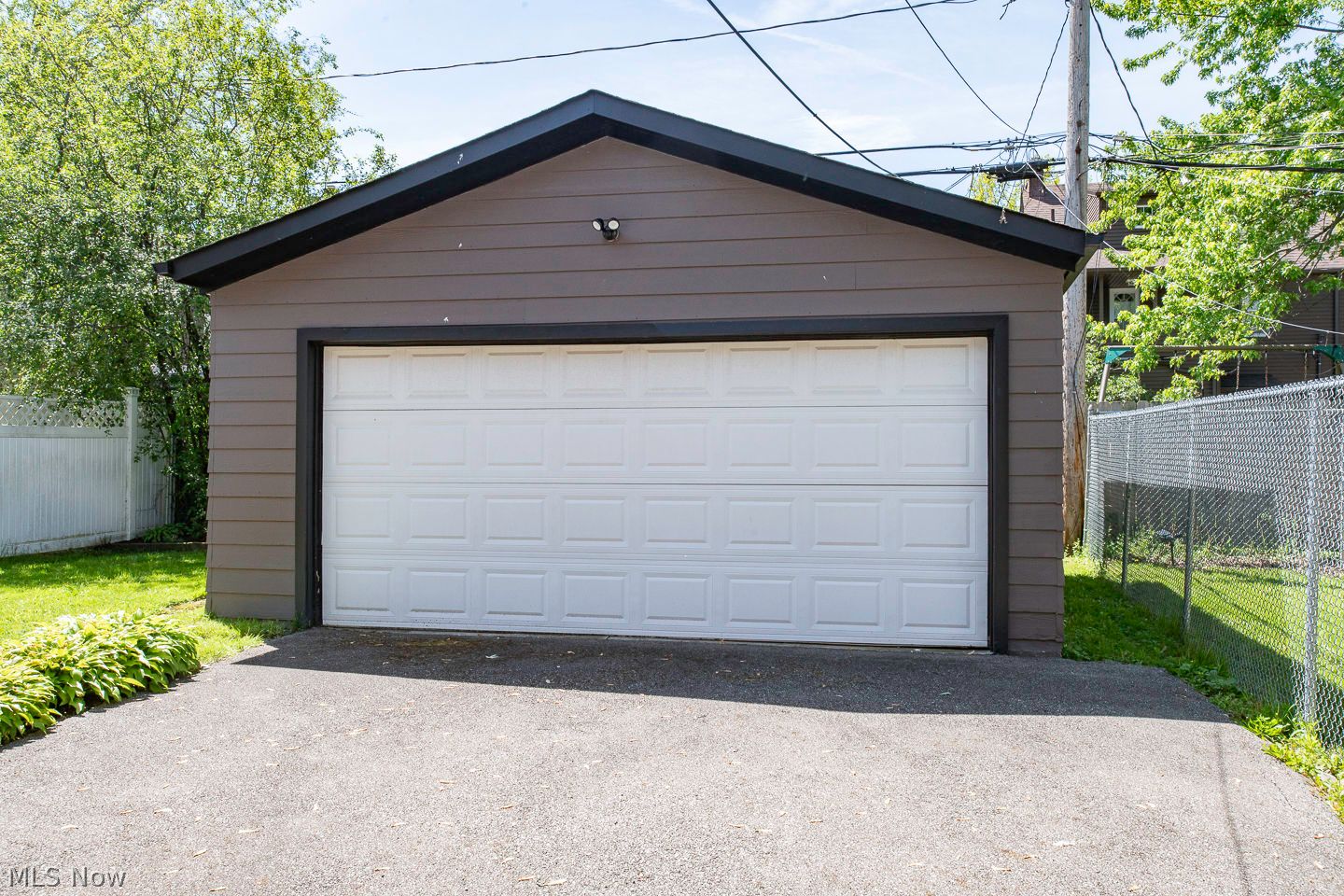 3598 Bainbridge Road Cleveland OH 44118