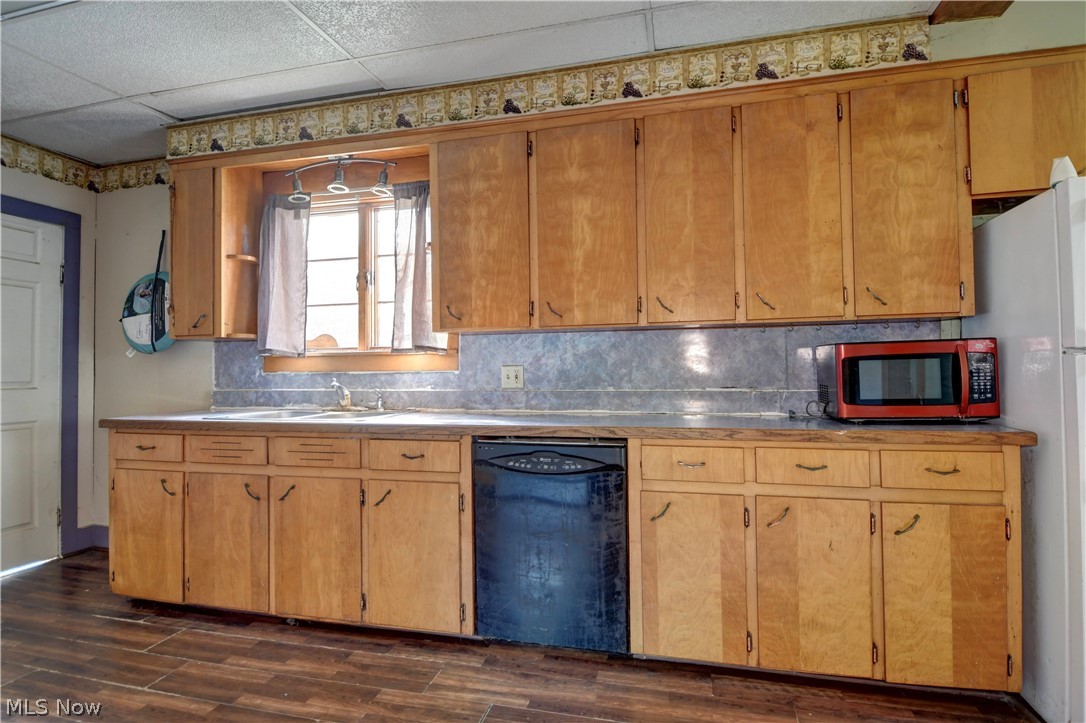 117 Margaret Street Dover OH 44622
