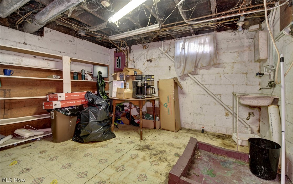 117 Margaret Street Dover OH 44622