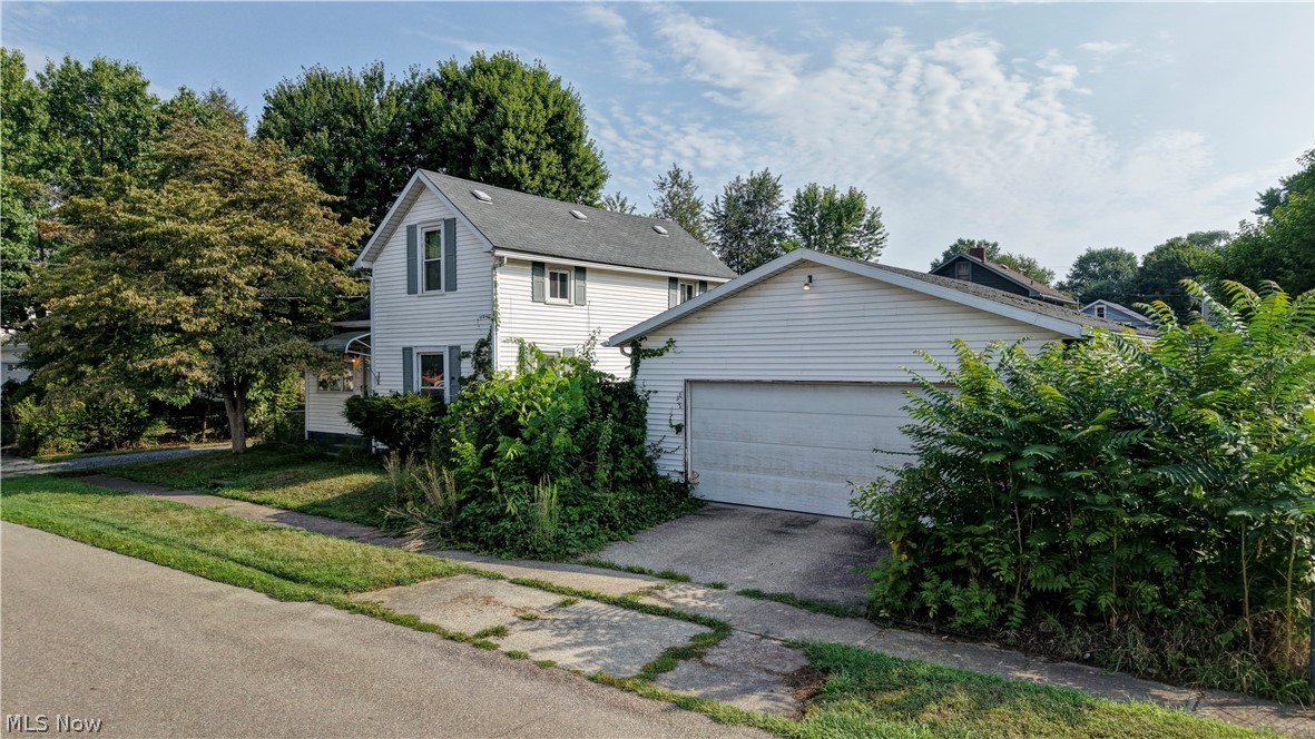 117 Margaret Street Dover OH 44622