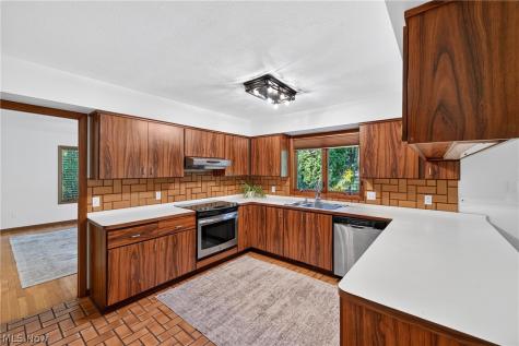 340 Edgemeer Place Oberlin OH 44074