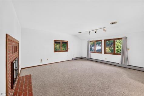 340 Edgemeer Place Oberlin OH 44074