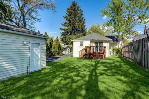 1548 Biltmore Road Lyndhurst OH 44124