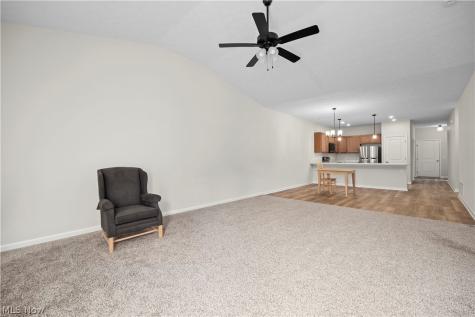 209 Alexander Drive Elyria OH 44035