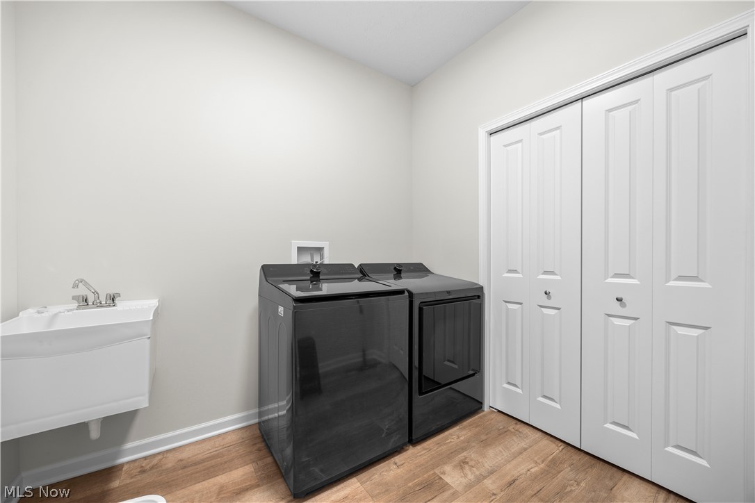 209 Alexander Drive Elyria OH 44035