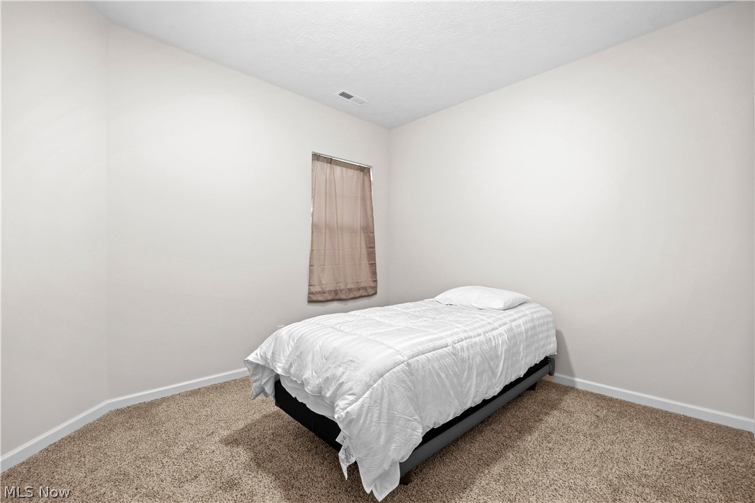 209 Alexander Drive Elyria OH 44035