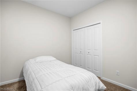 209 Alexander Drive Elyria OH 44035