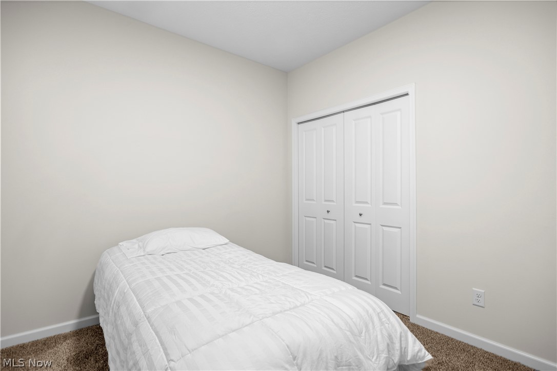 209 Alexander Drive Elyria OH 44035