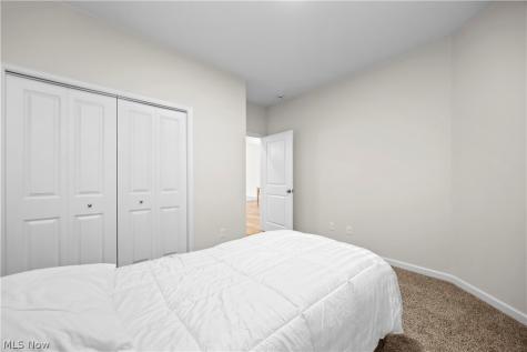 209 Alexander Drive Elyria OH 44035