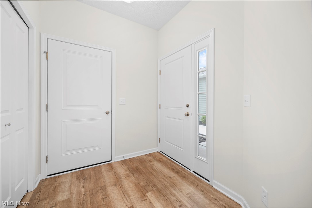 209 Alexander Drive Elyria OH 44035