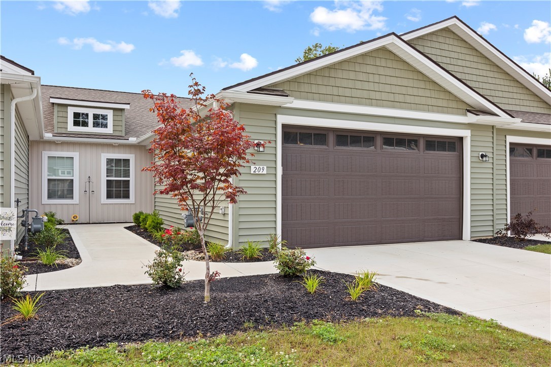 209 Alexander Drive Elyria OH 44035