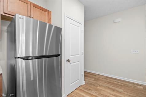 209 Alexander Drive Elyria OH 44035