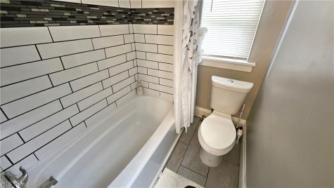 3576 Avalon Road Shaker Heights OH 44120