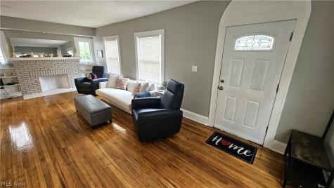3576 Avalon Road Shaker Heights OH 44120