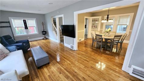 3576 Avalon Road Shaker Heights OH 44120