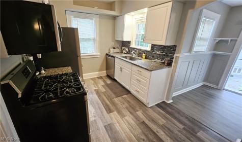 3576 Avalon Road Shaker Heights OH 44120