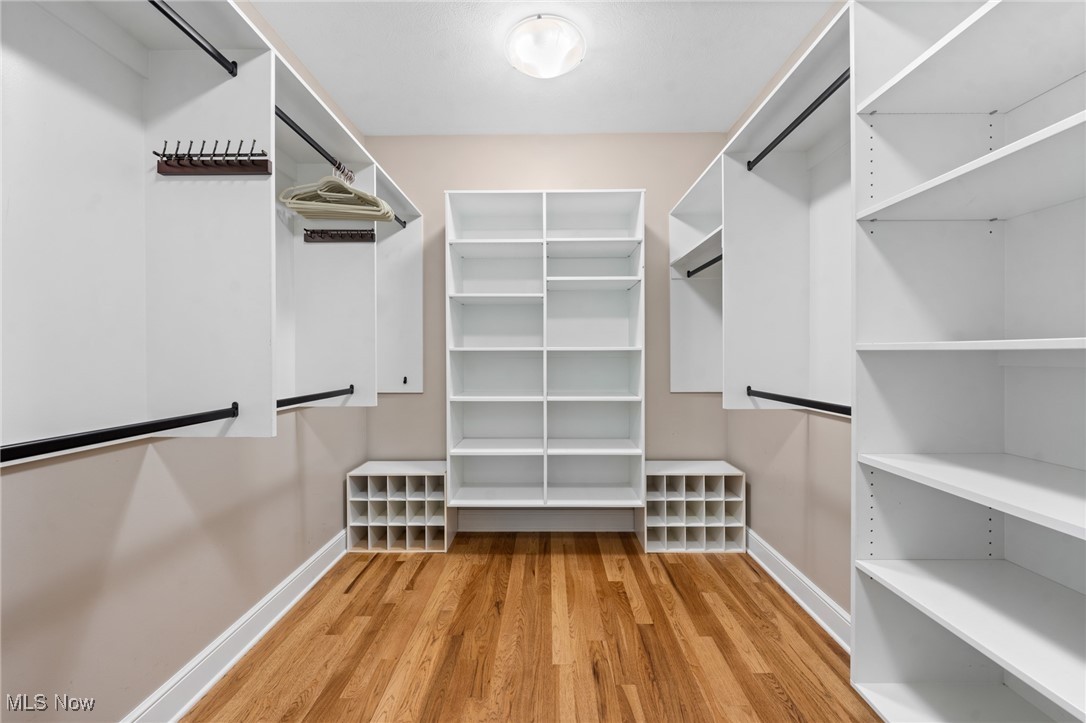 8489 Lake Shore Drive Chagrin Falls OH 44023