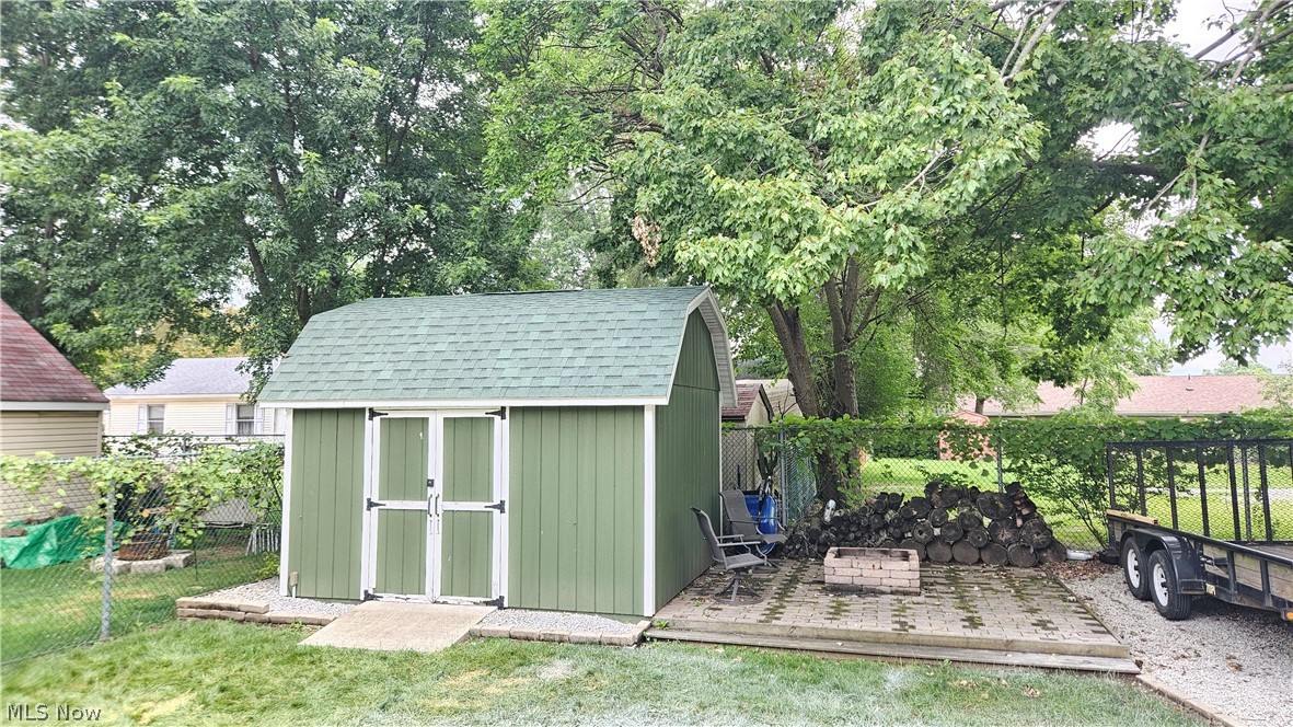 667 Essex Street Akron OH 44306