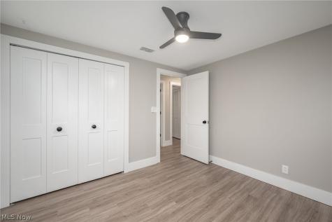 1828 Glenwood Drive Twinsburg OH 44087