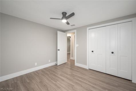 1828 Glenwood Drive Twinsburg OH 44087