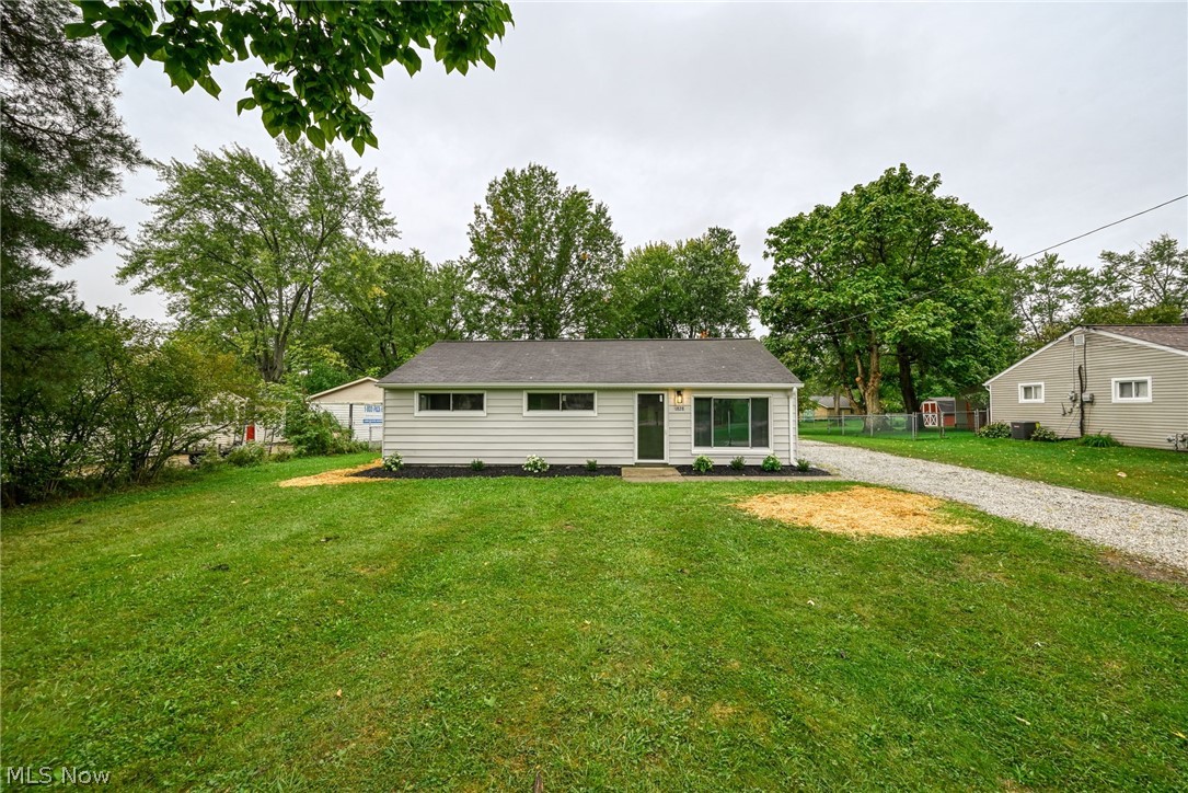 1828 Glenwood Drive Twinsburg OH 44087