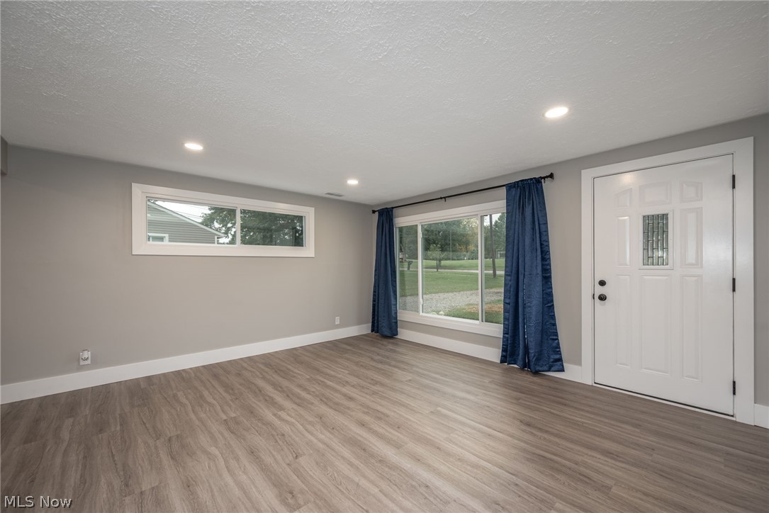 1828 Glenwood Drive Twinsburg OH 44087