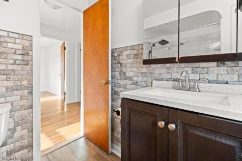 3114 North Avenue Parma OH 44134