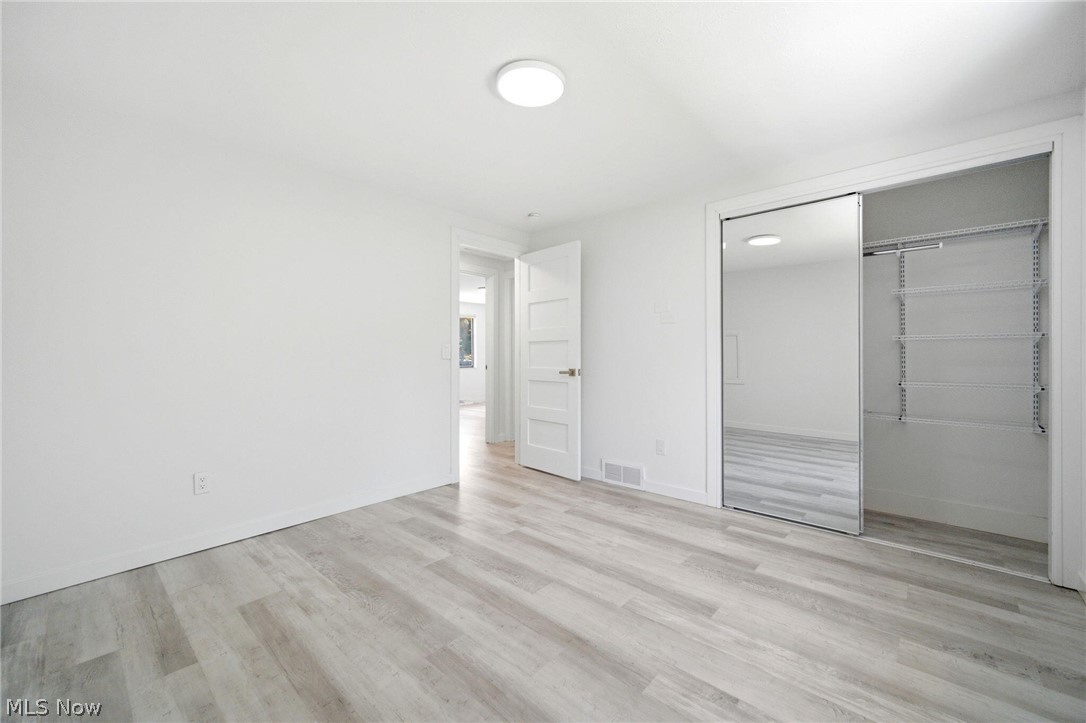 5864 North Oval Solon OH 44139