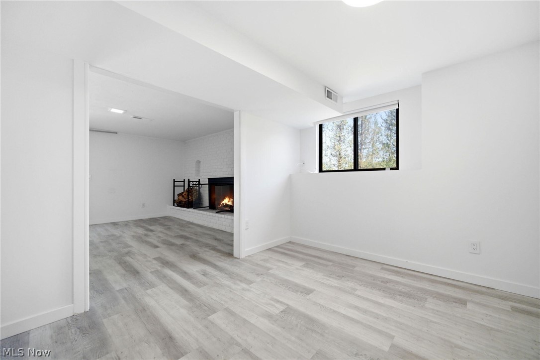 5864 North Oval Solon OH 44139