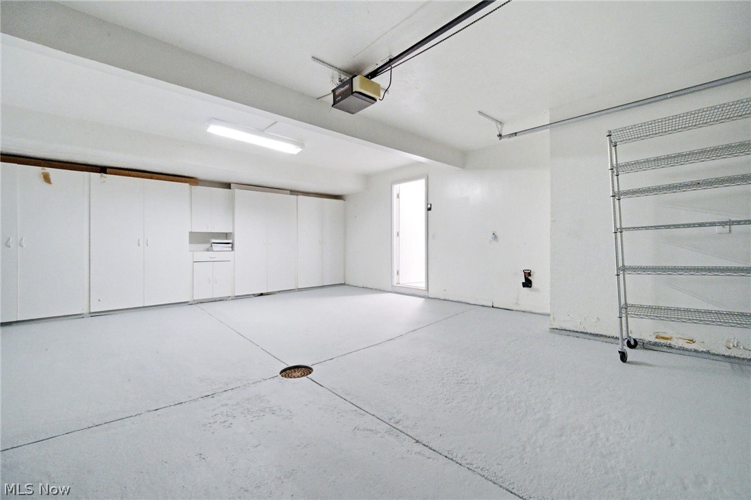 5864 North Oval Solon OH 44139