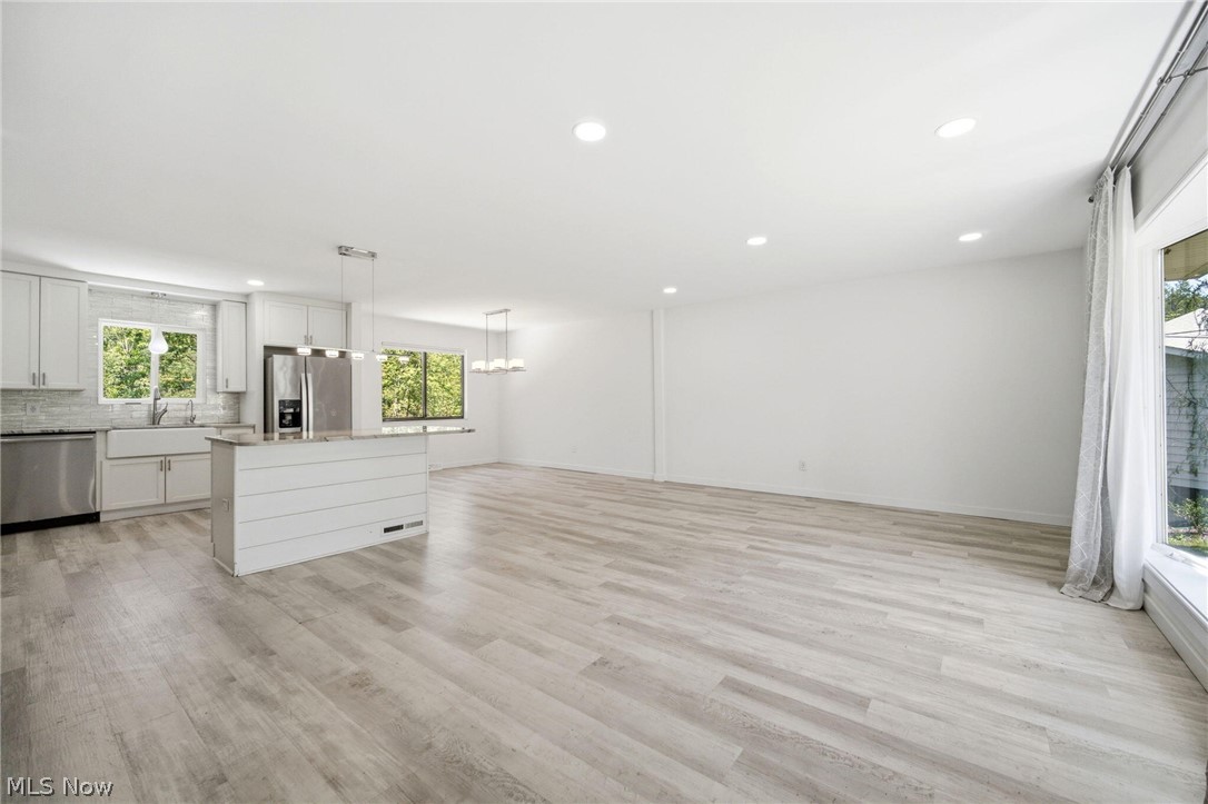 5864 North Oval Solon OH 44139