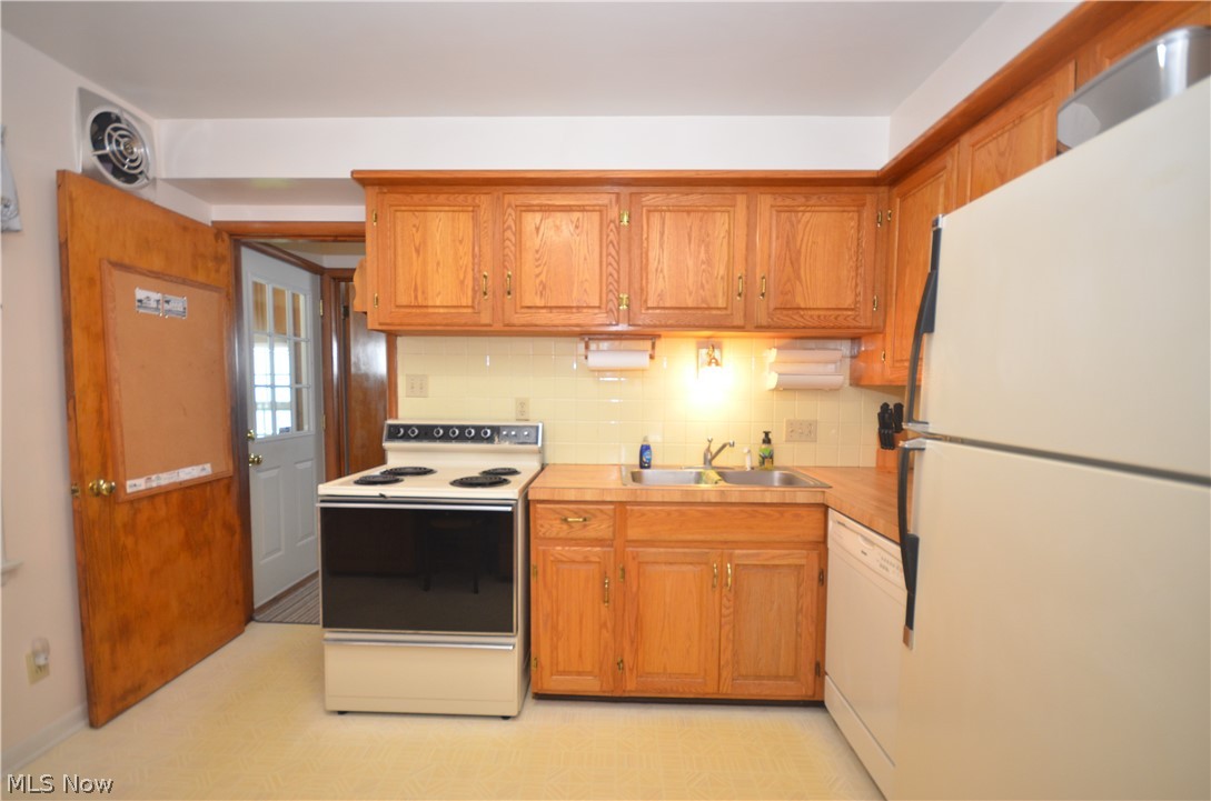 159 Pinehurst Road Munroe Falls OH 44262
