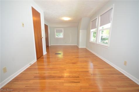 159 Pinehurst Road Munroe Falls OH 44262