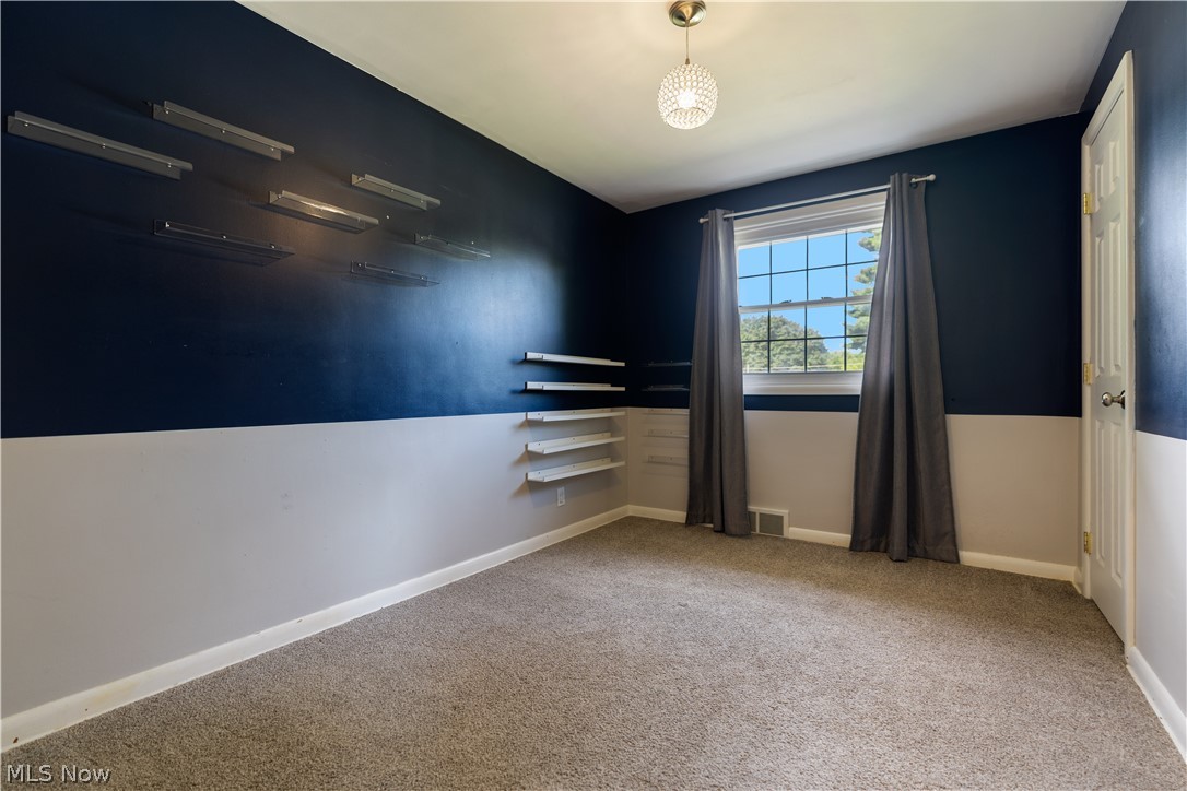 500 N Marion Avenue Louisville OH 44641