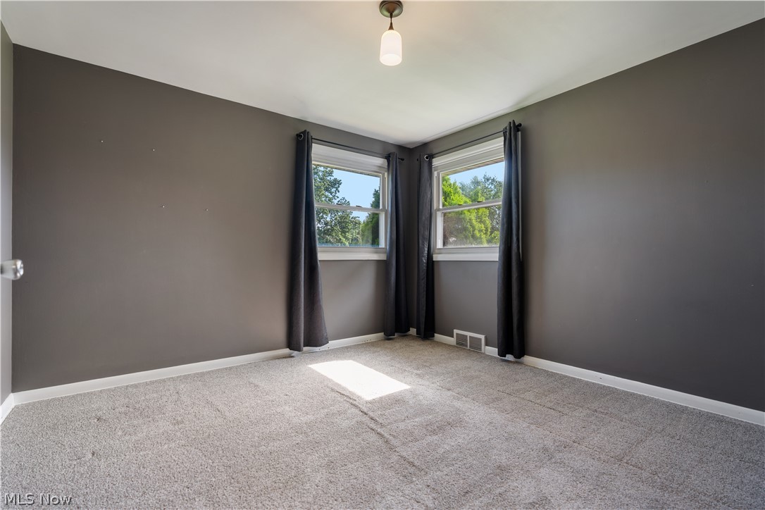 500 N Marion Avenue Louisville OH 44641