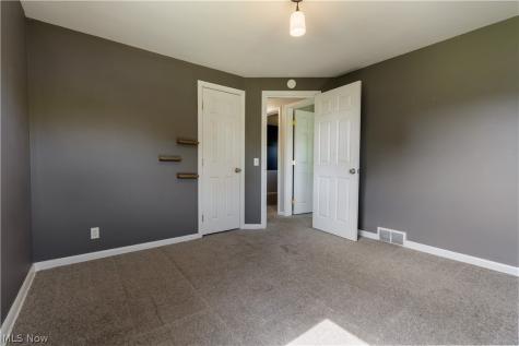 500 N Marion Avenue Louisville OH 44641