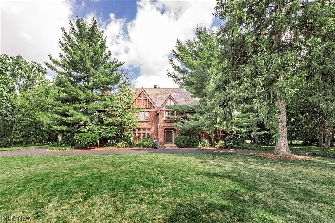 2800 Attleboro Road Shaker Heights OH 44120
