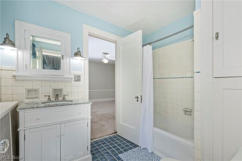 2800 Attleboro Road Shaker Heights OH 44120