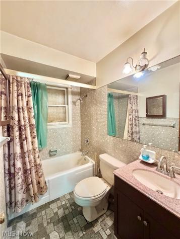 817 S Green Road South Euclid OH 44121