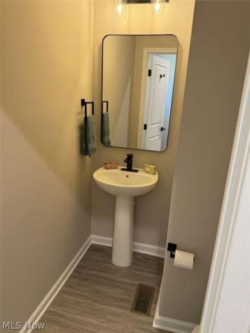 31 Germaine Circle Kent OH 44240