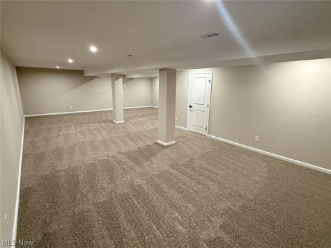31 Germaine Circle Kent OH 44240