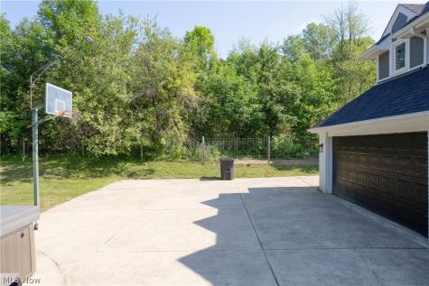 7360 S Boyden Road Northfield OH 44067